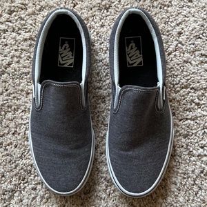 NEW Vans Slip On Shoe in Charcoal Size M8.5/W10